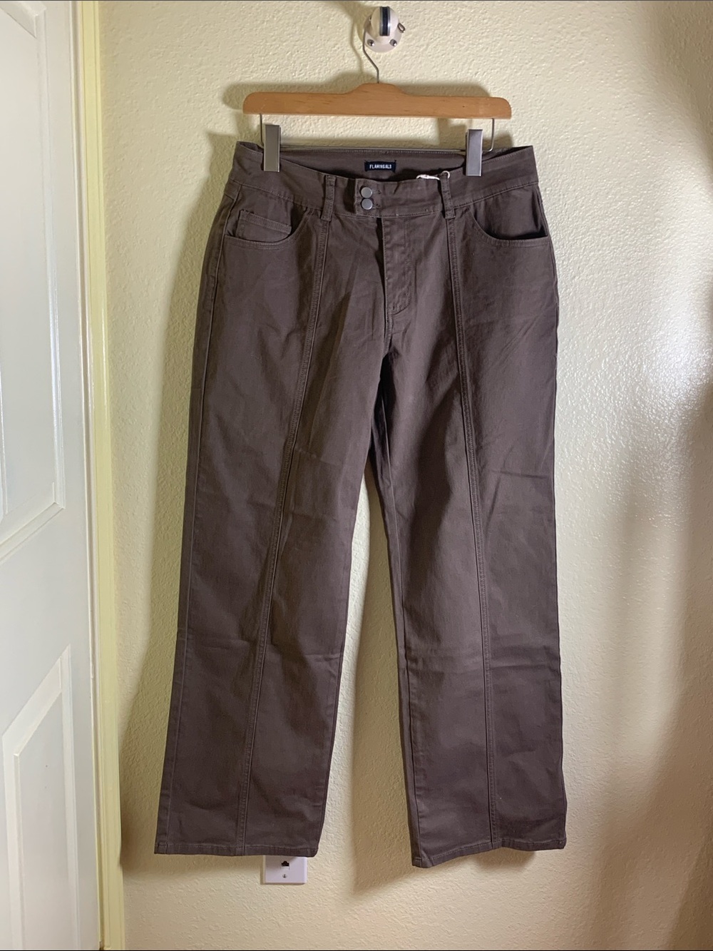 NWOT Flamingals Dark Brown Straight-Leg Jeans, Size XL